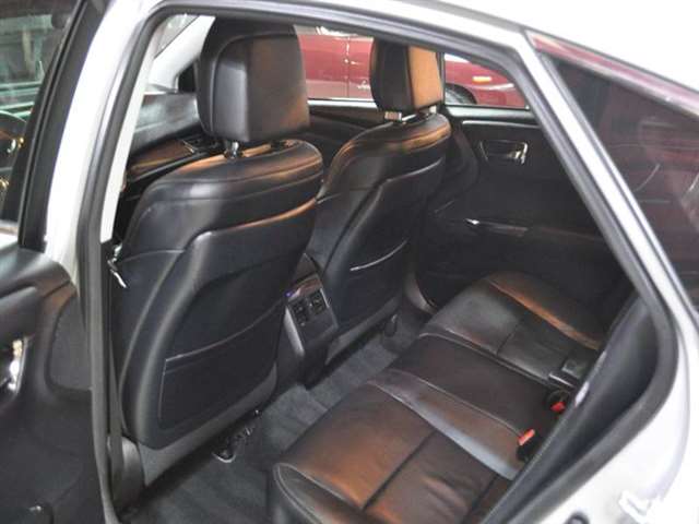 2013 Toyota Avalon XLE 4dr Sedan